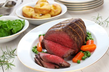 Roast beef with yorkshire pudding clipart