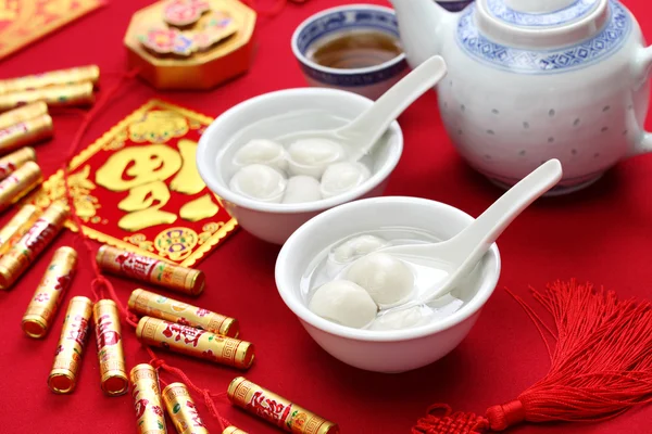 Tang-yuan, yuan xian, kinesiska nyåret livsmedel — Stockfoto