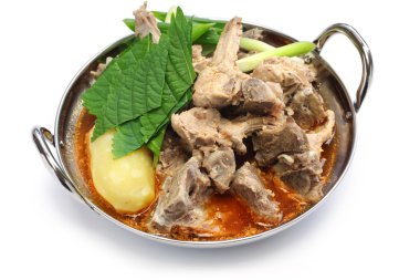 Gamjatang, domuz kemik ve patates çorbası, Kore mutfağı