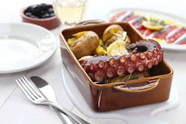 Grilled octopus with potatoes, polvo lagareiro, Portuguese cuisine clipart
