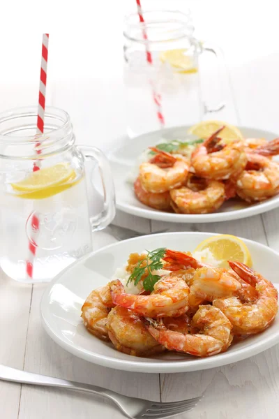 Camarones al ajo, comida hawaiana — Foto de Stock