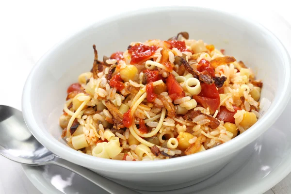 Kushari, koshari, comida egípcia — Fotografia de Stock