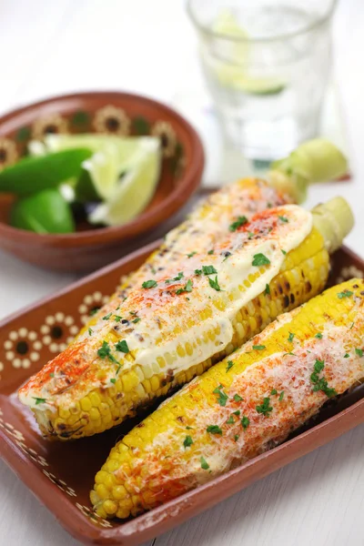 Milho grelhado mexicano, elote — Fotografia de Stock