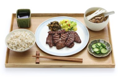 ızgara dana dil, Japon yemekleri