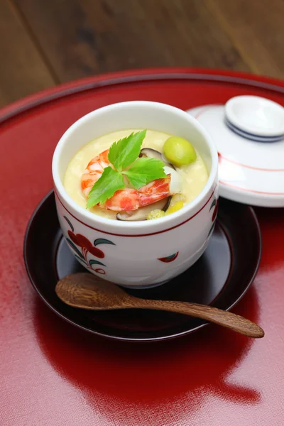 Chawanmushi, crème anglaise aux œufs cuits à la vapeur, nourriture japonaise — Photo