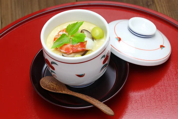 Chawanmushi, crème anglaise aux œufs cuits à la vapeur, nourriture japonaise — Photo