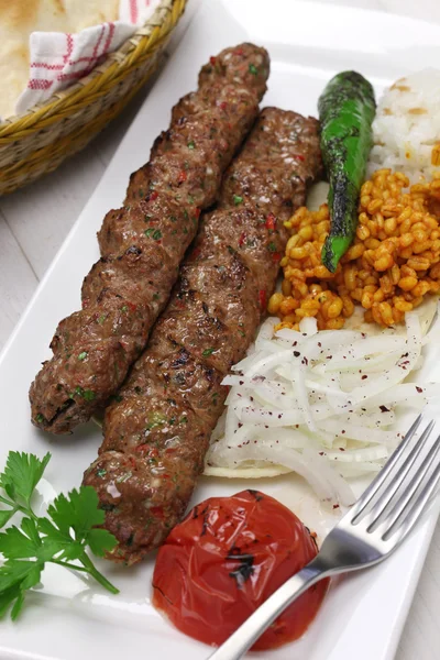 Adana kebab, turecké jídlo — Stock fotografie