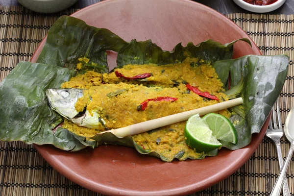 Риби pepes, індонезійської кухні — стокове фото