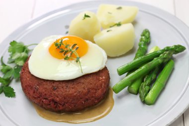 sığır eti lindstrom, İsveçli kırmızı sığır patty