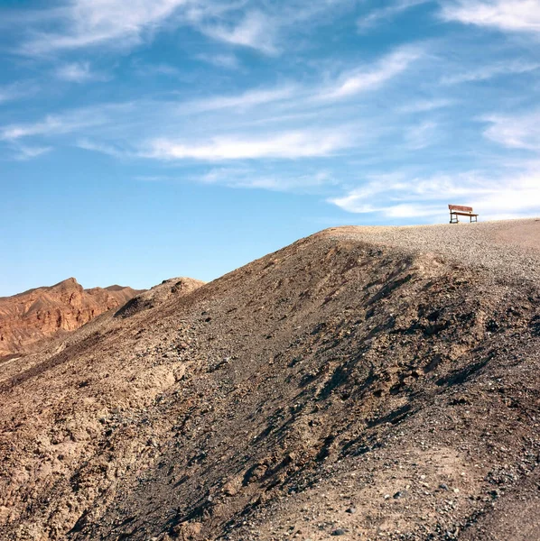 Eine Holzbank Zabriskie Point Death Valley Panamint Mountains Death Valley — Stockfoto