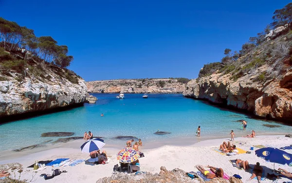 Santanyi Mallorca Setembro 2016 Paraíso Praia Água Azul Turquesa Cal — Fotografia de Stock