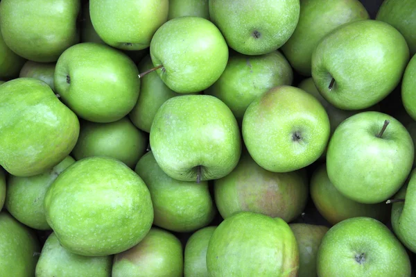 Groene appels — Stockfoto