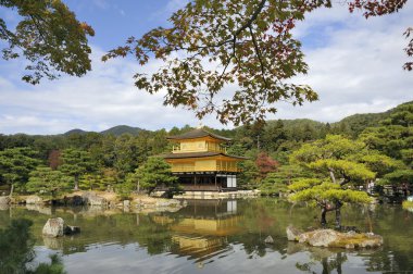 Kinkakuji Tapınağı