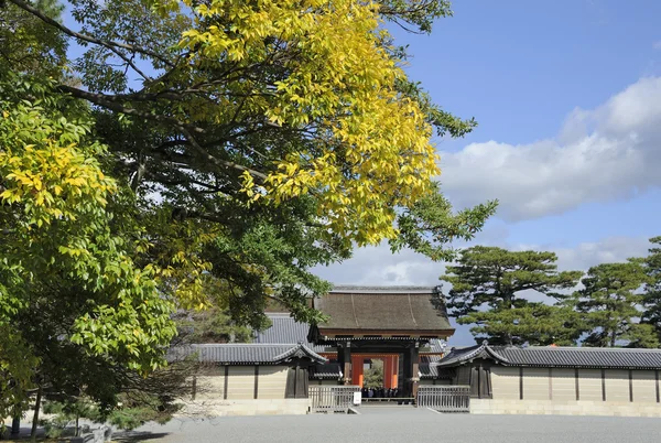 Portão da entrada do palácio Kyoto — Fotografia de Stock