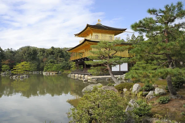 Kinkakuji chrám — Stock fotografie