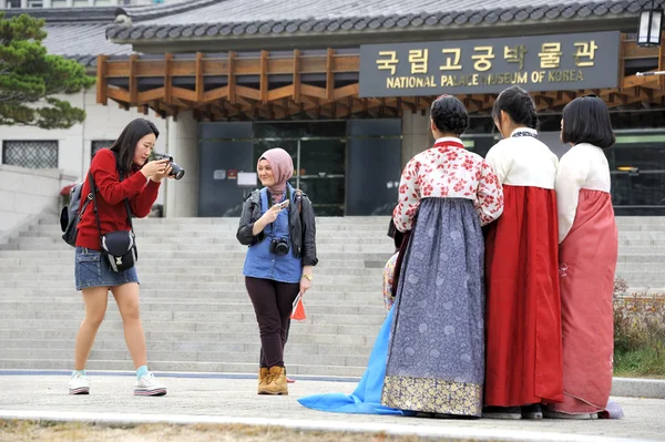 Att göra ett foto i Seoul — Stockfoto