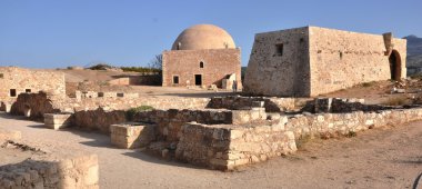 Crete, Yunanistan Rethymno şehir Venedik dönemi kale Camii.