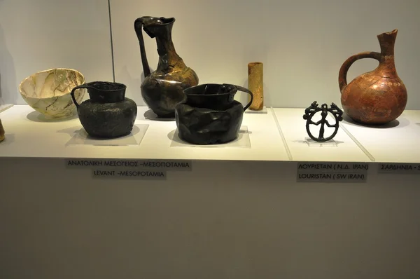 Ceramic objects from Herakleion Archaeological Museum — Stock Photo, Image