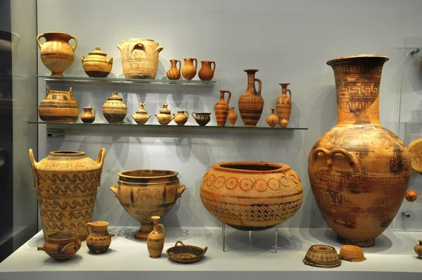 陶瓷对象从伊拉克利翁考古博物馆 免版税图库照片