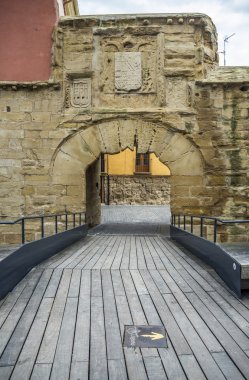 Carlos V, Revellin duvarı Logroño, İspanya'nın kapısı.