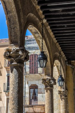 Mimari detay, Belediye Meydanı, Ciudad Rodrigo, Salamanca. İspanya.