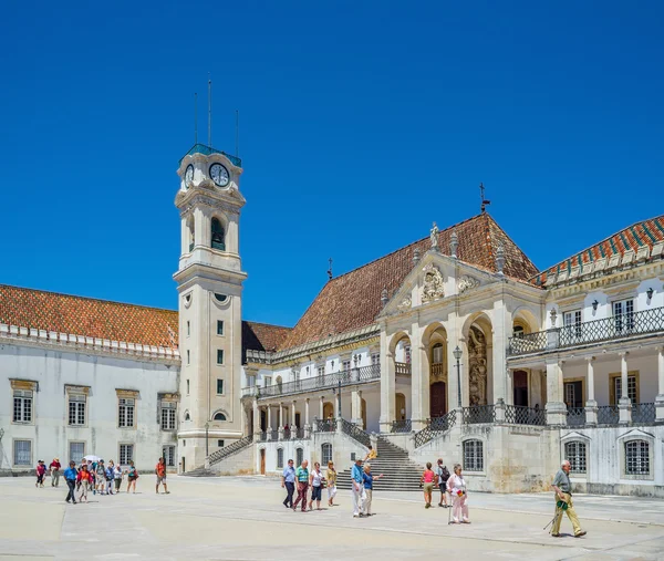 Uteplats das Escolas av Coimbras universitet, Portugal. — Stockfoto