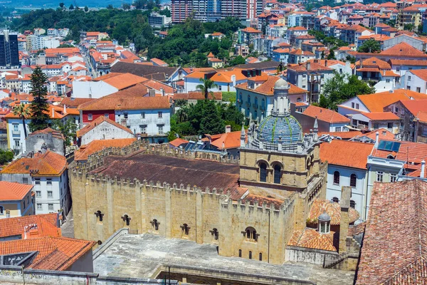 Se Velha, antigua Catedral de Coimbra. Portugal . —  Fotos de Stock