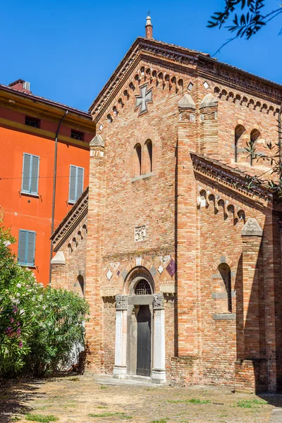 Santi Vitale e Agricola v bazilice Santo Stefano. Bologna, Itálie. — Stock fotografie