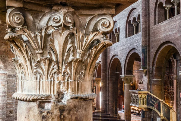 Catedral de Santa Maria Assunta e San Geminiano de Módena, en Emilia-Romaña. Italia . — Foto de Stock