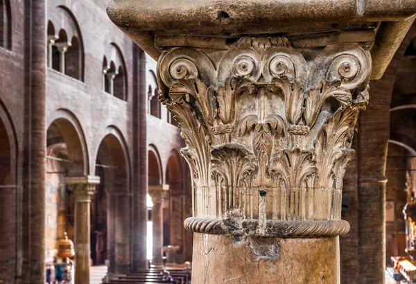 Katedrála Santa Maria Assunta e San Geminiano Modena, v provincii Emilia-Romagna. Itálie. — Stock fotografie