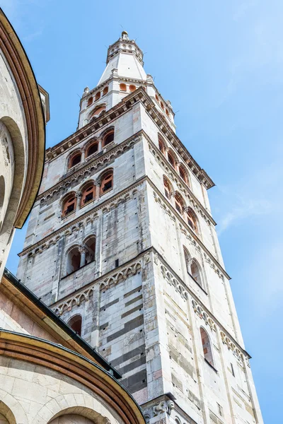 Katedrális, a Santa Maria Assunta e San Geminiano, Modena, Romagna tartományban. Olaszország. — Stock Fotó