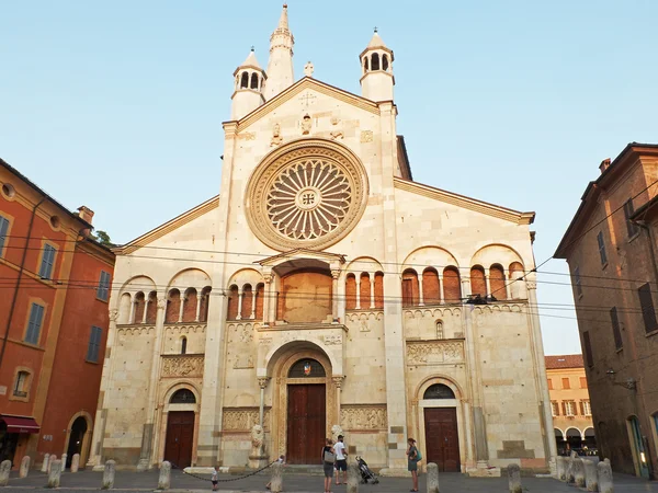 Kathedraal van Santa Maria Assunta e San Geminiano van Modena in Emilia-Romagna. Italië. — Stockfoto