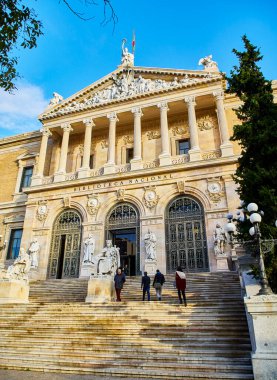 Madrid, İspanya - 16 Kasım 2018. İspanya Ulusal Kütüphanesi 'nin ön cephesi. Madrid mi? İspanya.