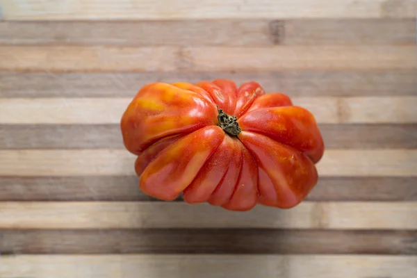 Свіжий екологічний помідор з яловичини . — стокове фото