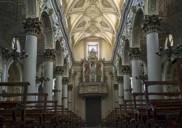 Cattedrale di San Giovanni Battista a Ragusa. Sicilia, Italia . — Foto Stock