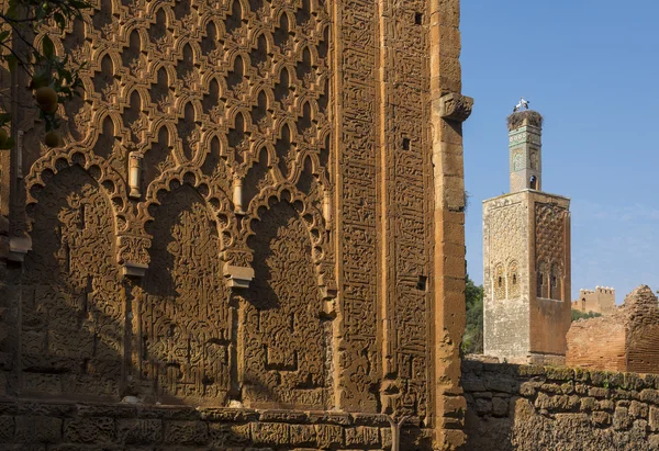 Meczet i minaret zniszczony nekropolii Chellah. Rabat. Maroko. — Zdjęcie stockowe