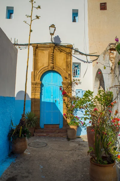 Street of Kasbah of the Udayas in Rabat, Morocco. — Stock Photo, Image