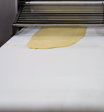 Hamur makinesi fırın üretim hattı için. Gıda endüstrisi