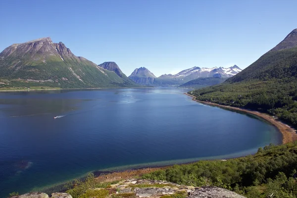 Prachtige fjord in Noorwegen — Stockfoto