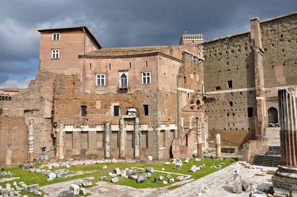 Keizerlijke fora van keizer Augustus. Rome, Italië — Stockfoto