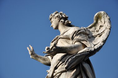 Çivi ile melek. Heykelin üzerine Ponte Sant' Angelo Köprüsü, R