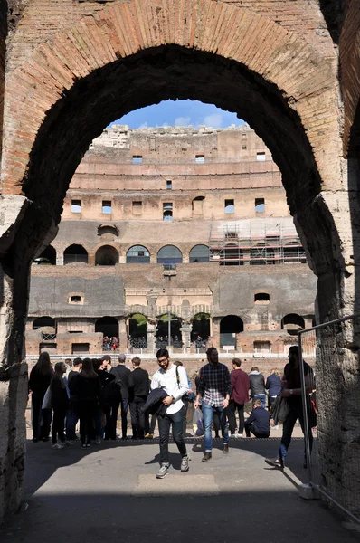 O Coliseu em Roma, Itália — Fotografia de Stock