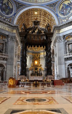 Basilica San Pietro Bernini tarafından yapılan baldachin sunak, 