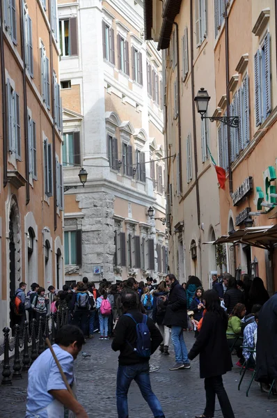 Calles estrechas de Roma, Italia —  Fotos de Stock