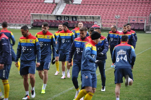 Nationale voetbal Team van Roemenië tijdens een training sessie agai — Stockfoto