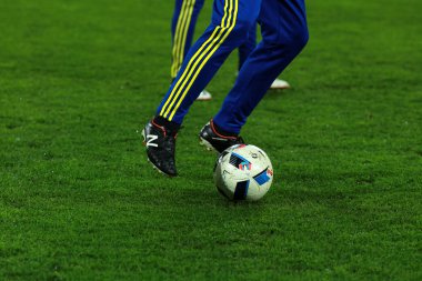 Bir futbol maçı önce ısınma