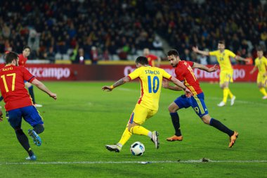 Romanya futbol oyuncu Nicolae Stanciu İspanya karşı eylem