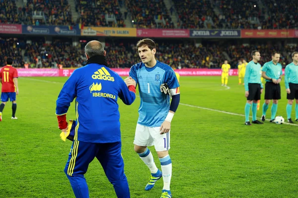 Iker Casillas at the beginning of Spain vs Romania soccer match — Stock Photo, Image