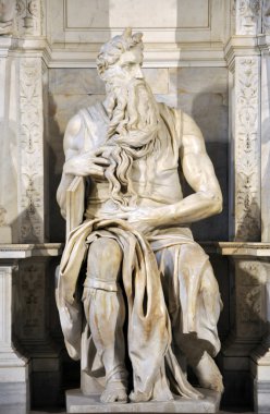 Moses Michelangelo V San Pietro Kilisesi tarafından heykeli