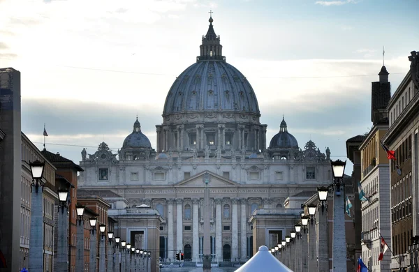 Basilika Santo Petrus. Vatikan kota — Stok Foto